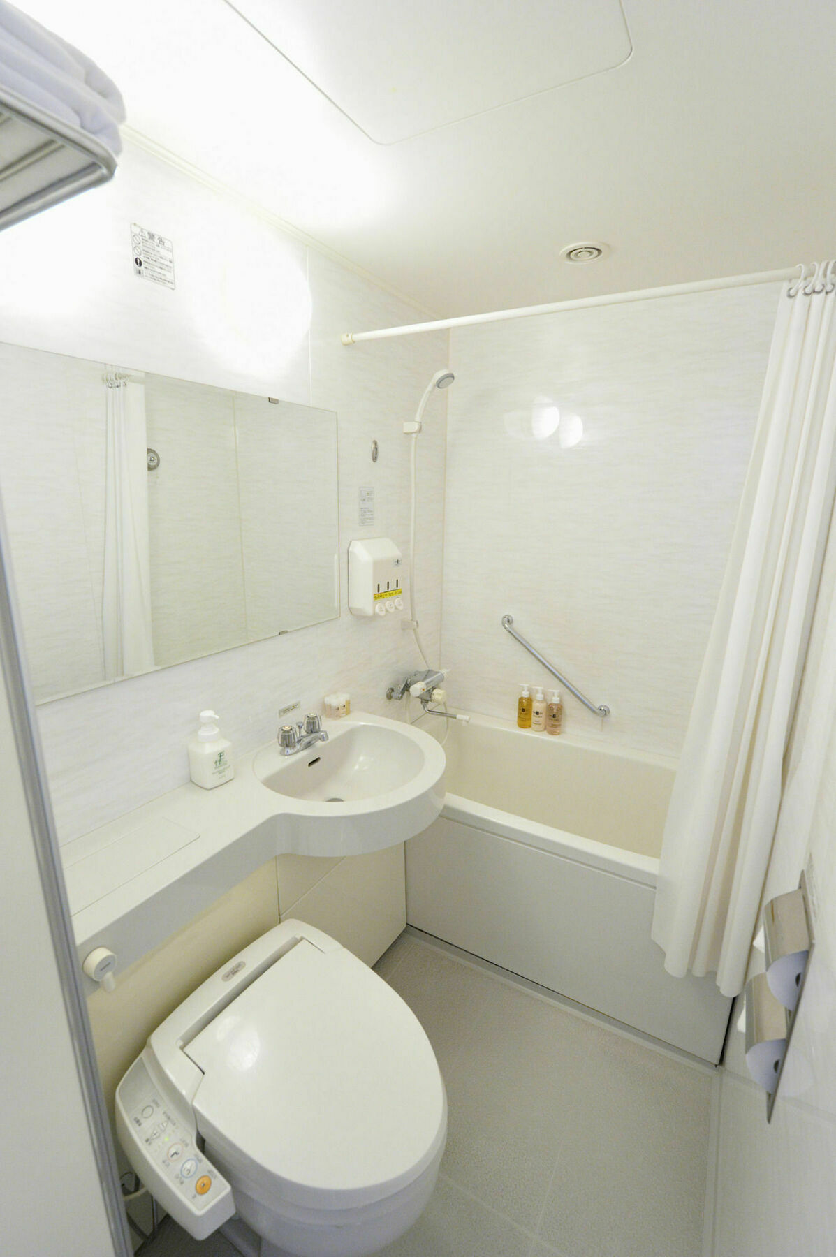 Hotel Unizo Tokyo Shimbashi Экстерьер фото
