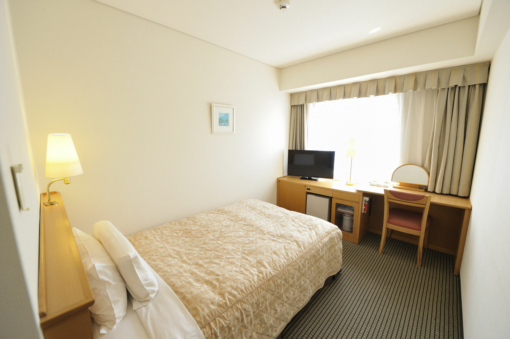 Hotel Unizo Tokyo Shimbashi Экстерьер фото